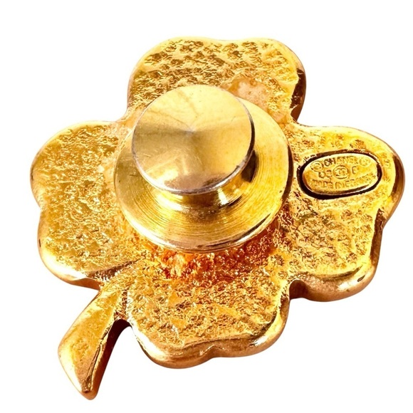 Authentic CHANEL Pink & Gold Four Leaf Clover Shamrock Lucky Charm Brooch Pin - Picture 8 of 10